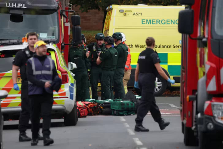 Un atentado en una sinagoga de Manchester dejó dos muertos: el atacante fue abatido