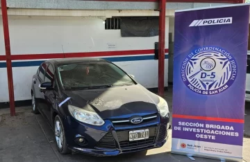 Secuestraron en San Juan un auto implicado en robo millonario en Mendoza