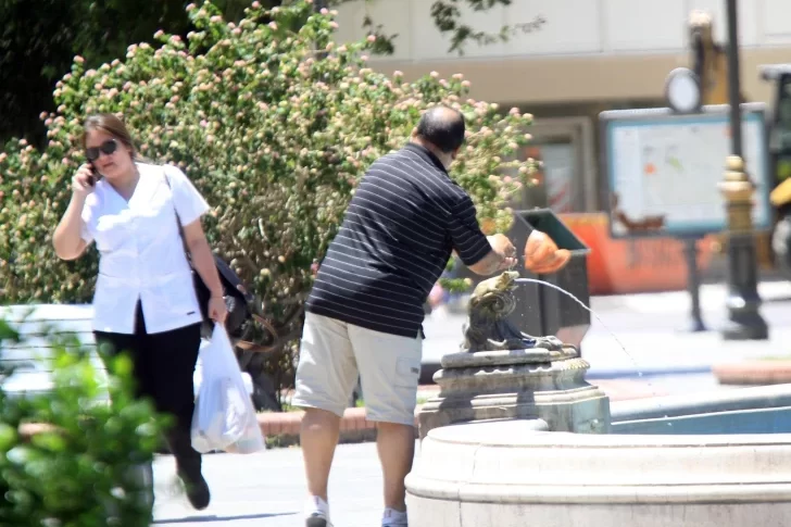 El Zonda se hizo sentir: en San Juan la temperatura superó los 38 grados