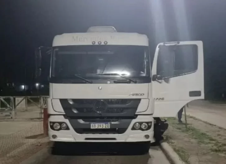 Murió Estefanía Núñez al estrellar su vehículo contra un camión Murió Estefanía Núñez al estrellar su vehículo contra un camión