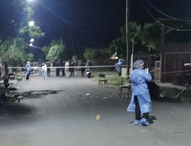 Asesinaron a una mujer de un balazo en la cabeza en el barrio Echeverría Asesinaron a una mujer de un balazo en la cabeza en el barrio Echeverría