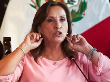 El Congreso de Perú destituyó a la presidente Dina Boluarte por “incapacidad moral permanente”