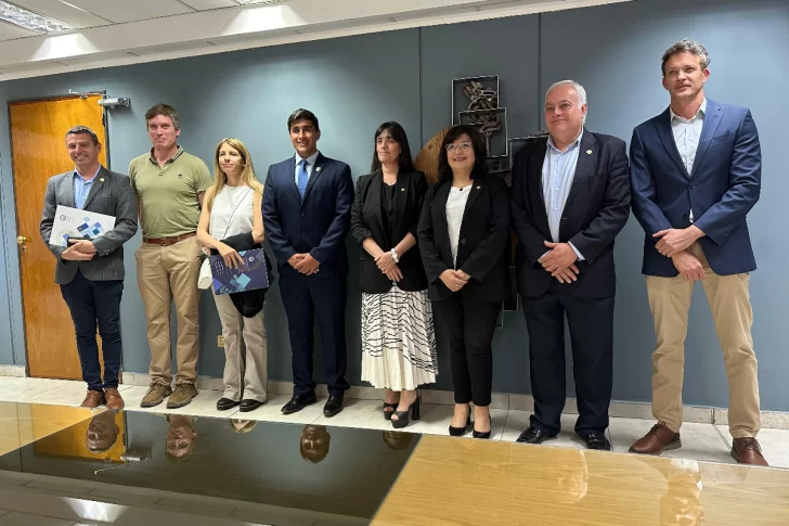 Lanzaron dos diplomaturas universitarias en Calingasta