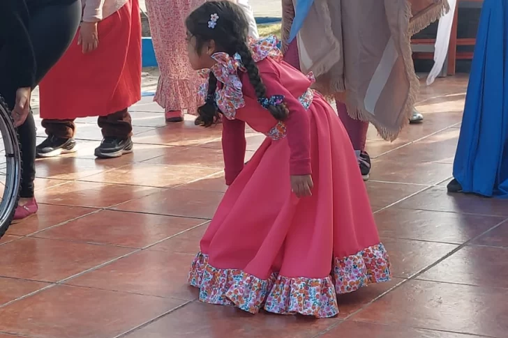 Un espacio inclusivo donde personas con discapacidad aprenden desde bailar hasta cuidar el medio ambiente