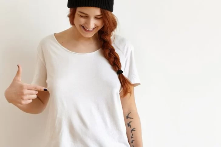 Así podés eliminar las manchas de desodorante con un truco que es furor