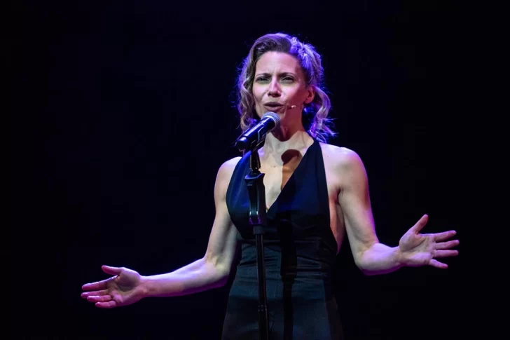 elena-728x485 elena-728x485