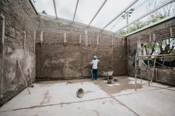 La obra de ampliación y modernización de la Escuela Albergue de Valle Fértil ya tiene un 45% de avance