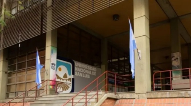 Condenan a Sandra Mariela Reus: ejercía como docente con un título falso Condenan a Sandra Mariela Reus: ejercía como docente con un título falso