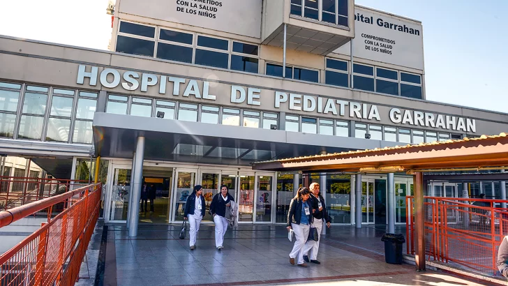 El Gobierno aumentó el presupuesto para los hospitales nacionales y el personal de salud pediátrica El Gobierno aumentó el presupuesto para los hospitales nacionales y el personal de salud pediátrica
