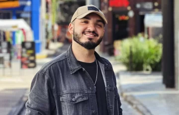 Juanse Arano presenta su primer disco, con canciones de autor y un show audiovisual