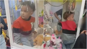 El insólito video de un nene de 4 años que quedó atrapado dentro de una máquina de peluches El insólito video de un nene de 4 años que quedó atrapado dentro de una máquina de peluches