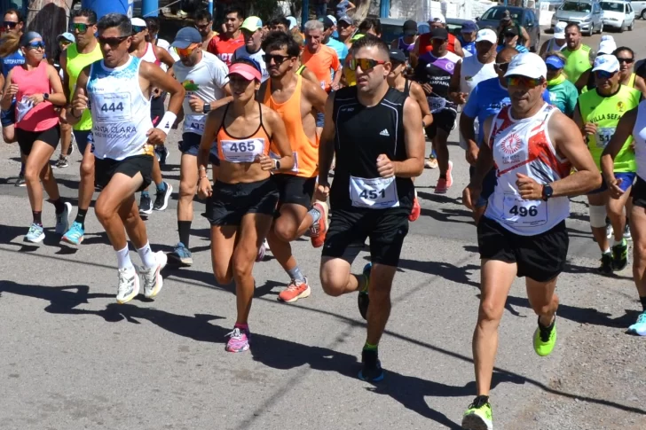 Caminatas, regalos y tardes de té, algunas de las actividades organizadas para concientizar sobre el cáncer de mama