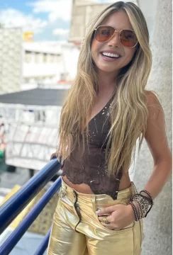 mery-cantenta-colapinto-493x728