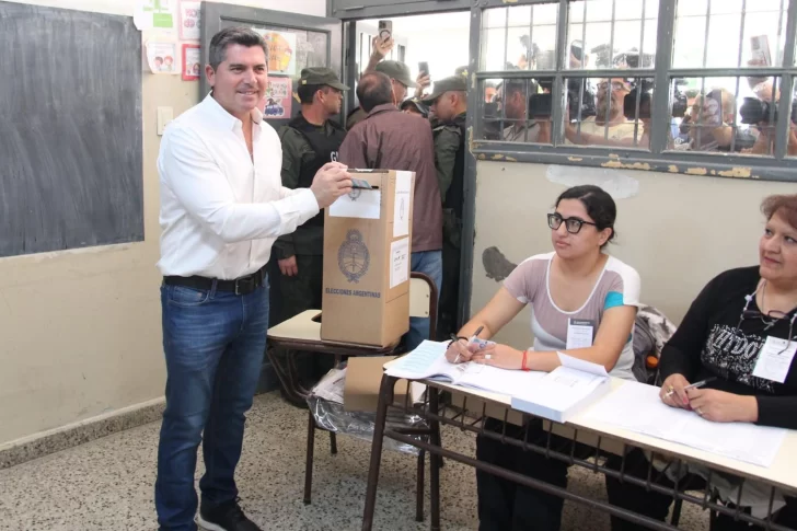 El voto del gobernador Orrego: “Tengo fe que nos va a ir muy bien”