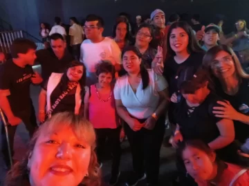 noche-de-boliche-2025-discapacidad-5-728x546