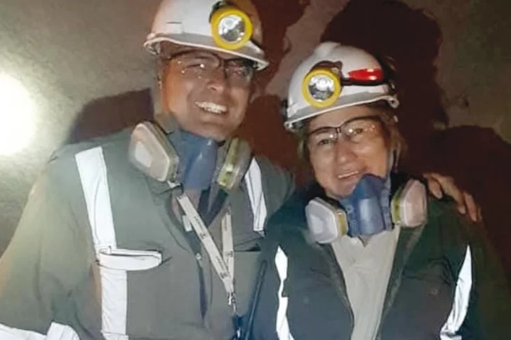 “La minería me dio lo que nunca imaginé: pasé de ser maestra a operadora de perforadora”