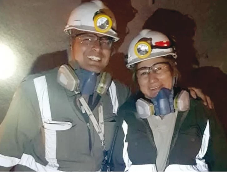 “La minería me dio lo que nunca imaginé: pasé de ser maestra a operadora de perforadora”