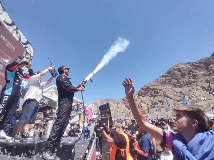TC 2000: Gabriel Ponce de León se quedó con el triunfo en El Zonda en una verdadera fiesta motor TC 2000: Gabriel Ponce de León se quedó con el triunfo en El Zonda en una verdadera fiesta motor
