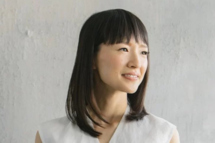 Lo que todas las mañanas hace Marie Kondo después de ventilar su casa para relajarse