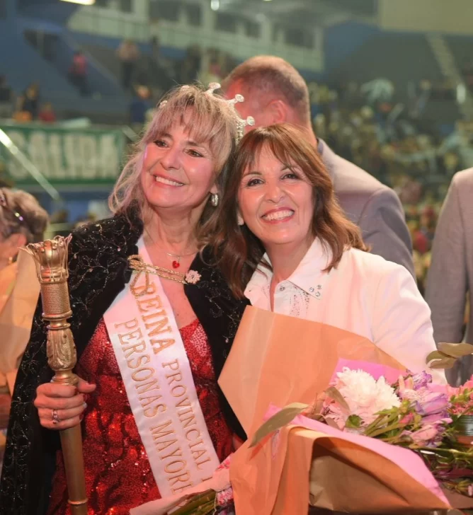 San Juan ya tiene a su reina del Adulto Mayor: es Silvia Maldonado, representante de Capital San Juan ya tiene a su reina del Adulto Mayor: es Silvia Maldonado, representante de Capital
