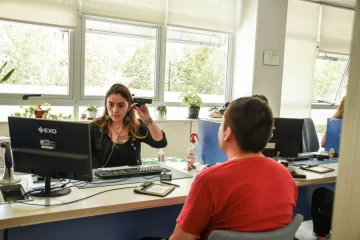 Por las elecciones, el Registro Civil abrirá en horario extraordinario el próximo viernes, sábado y domingo Por las elecciones, el Registro Civil abrirá en horario extraordinario el próximo viernes, sábado y domingo