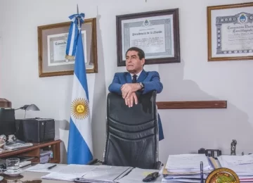 La postulación del hijo de De Sanctis a la Cámara Civil encendió las especulaciones sobre el sucesorio del ministro en la Corte La postulación del hijo de De Sanctis a la Cámara Civil encendió las especulaciones sobre el sucesorio del ministro en la Corte