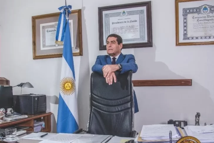 La postulación del hijo de De Sanctis a la Cámara Civil encendió las especulaciones sobre el sucesorio del ministro en la Corte