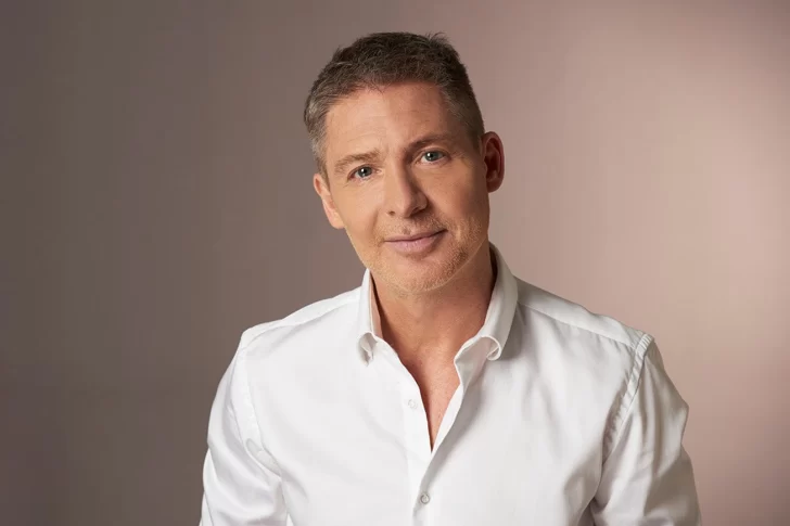 Adrián Suar y la primera foto junto a su nueva novia