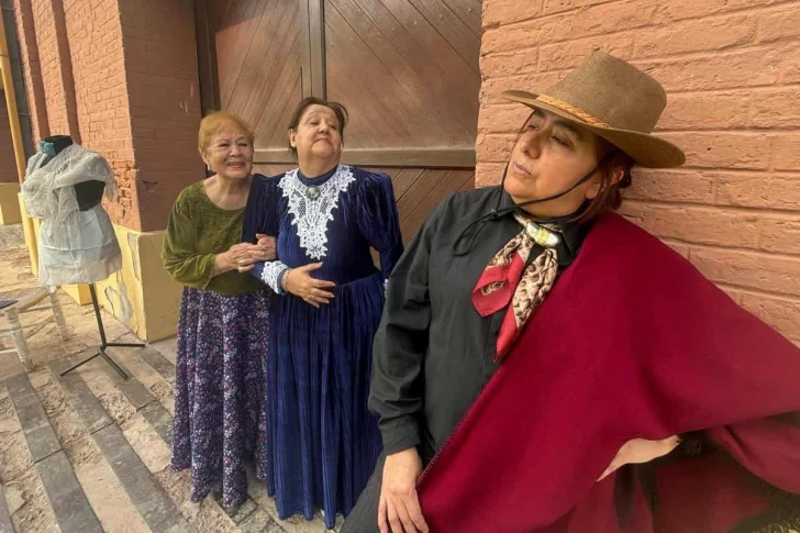 “Vintage Theatre” vuelve a las andanzas y ahora con microteatro