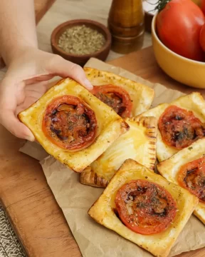 Receta de tartines de tomate al horno, muy fáciles y rápidos Receta de tartines de tomate al horno, muy fáciles y rápidos