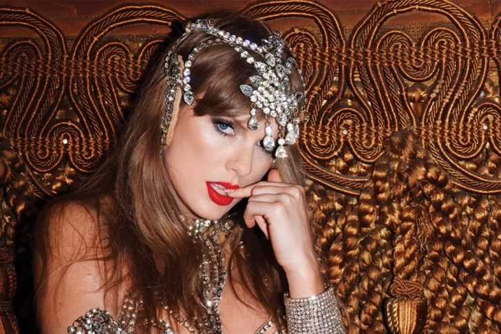Chiflidos y aplausos para el nuevo disco de Taylor Swift