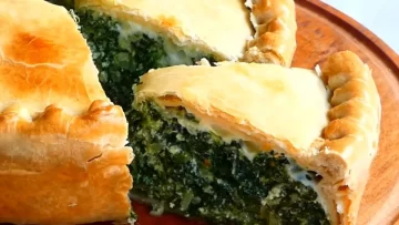 Receta de tarta de verdura para cocinar en casa: cómo prepararla con acelga de forma fácil y rica Receta de tarta de verdura para cocinar en casa: cómo prepararla con acelga de forma fácil y rica