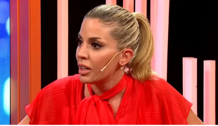 Enojo con Virginia Gallardo por usar una imagen de Ricardo Fort en su campaña política Enojo con Virginia Gallardo por usar una imagen de Ricardo Fort en su campaña política