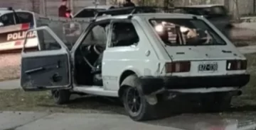 Dos nenas de 2 y 9 años fueron atropelladas por un auto mientras jugaban en una plaza Dos nenas de 2 y 9 años fueron atropelladas por un auto mientras jugaban en una plaza