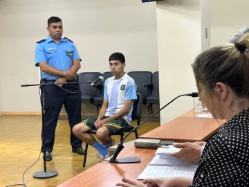 Quedó libre el joven que incendió un taller mecánico en venganza por un presunto abuso sexual a su hija Quedó libre el joven que incendió un taller mecánico en venganza por un presunto abuso sexual a su hija