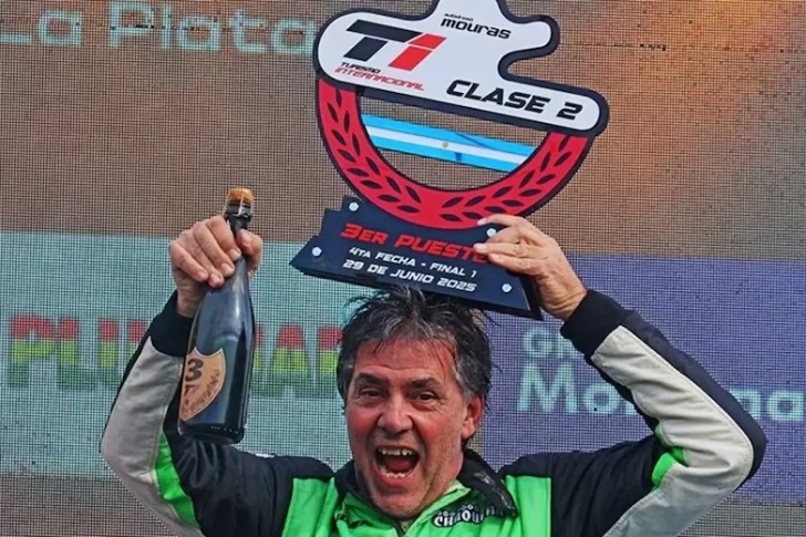 Un piloto argentino murió tras sufrir una descompensación durante una carrera