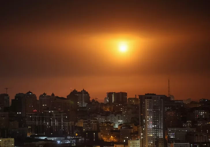 8c932f72-f339-4379-9b9a-07a6324cb12a-728x512