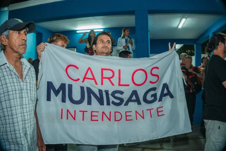 ¿De Carlitos a Carlos? El “egreso” político del equilibrista Munisaga en Rawson tras las legislativas ¿De Carlitos a Carlos? El “egreso” político del equilibrista Munisaga en Rawson tras las legislativas