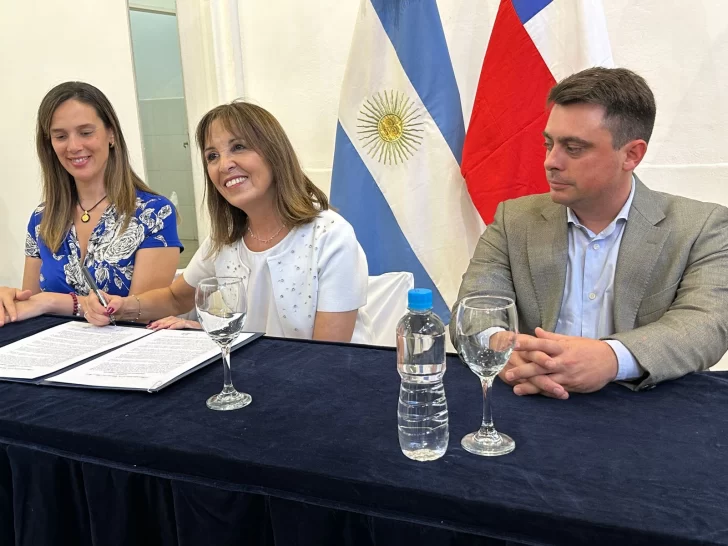 La alcaldesa de La Serena adelantó que quieren recuperar la conectividad aérea con San Juan: “Recibimos más de 100 mil sanjuaninos por año” La alcaldesa de La Serena adelantó que quieren recuperar la conectividad aérea con San Juan: “Recibimos más de 100 mil sanjuaninos por año”