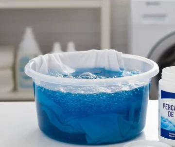 El mejor producto para que la ropa blanca no se ponga amarilla, según un experto El mejor producto para que la ropa blanca no se ponga amarilla, según un experto