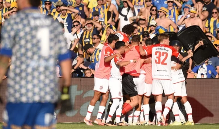 Estudiantes venció a Rosario Central 1-0 y avanzó a los cuartos de final del Torneo Clausura Estudiantes venció a Rosario Central 1-0 y avanzó a los cuartos de final del Torneo Clausura