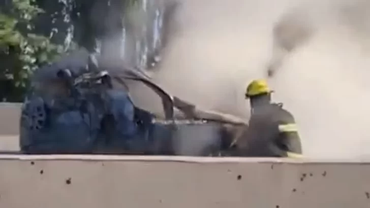 Trágico choque camino a la Costa: una camioneta embistió a un auto y murieron un hombre y dos niños Trágico choque camino a la Costa: una camioneta embistió a un auto y murieron un hombre y dos niños