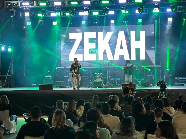 Imagen-de-WhatsApp-2025-11-23-a-las-12.06.39_c070ce08-copia-728x546 Imagen-de-WhatsApp-2025-11-23-a-las-12.06.39_c070ce08-copia-728x546