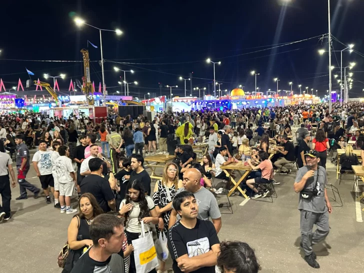 Imagen-de-WhatsApp-2025-11-23-a-las-12.08.59_24284a39-728x546 Imagen-de-WhatsApp-2025-11-23-a-las-12.08.59_24284a39-728x546