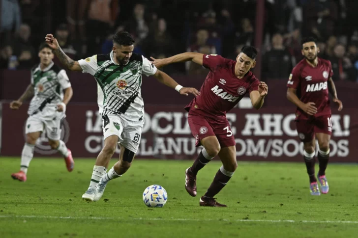 San Martín apuesta todo lo que le queda ante Lanús para sostener sus esperanzas