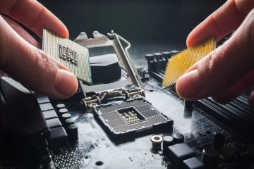Automotrices buscan chips mientras se agrava la crisis de suministro Automotrices buscan chips mientras se agrava la crisis de suministro