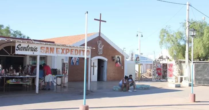 Devociones populares a través de la historia Devociones populares a través de la historia