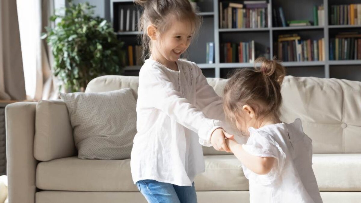 Hablar sin pensar: los riesgos de la comunicación compulsiva en redes sociales Hablar sin pensar: los riesgos de la comunicación compulsiva en redes sociales