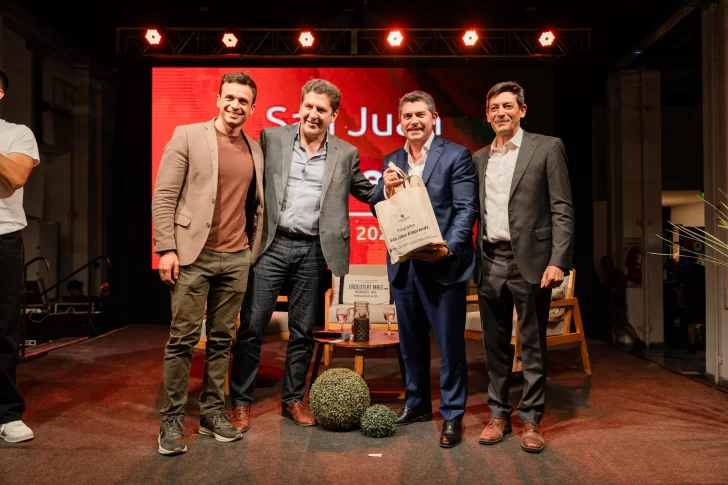 Orrego, presente en el acto de cierre de San Juan Emprende “Conexiones que transforman” Orrego, presente en el acto de cierre de San Juan Emprende “Conexiones que transforman”