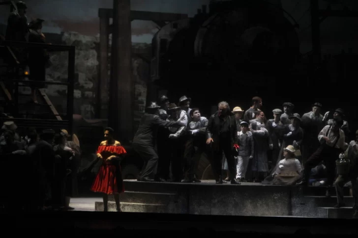 Pagliacci-Zanetti-estreno-728x485